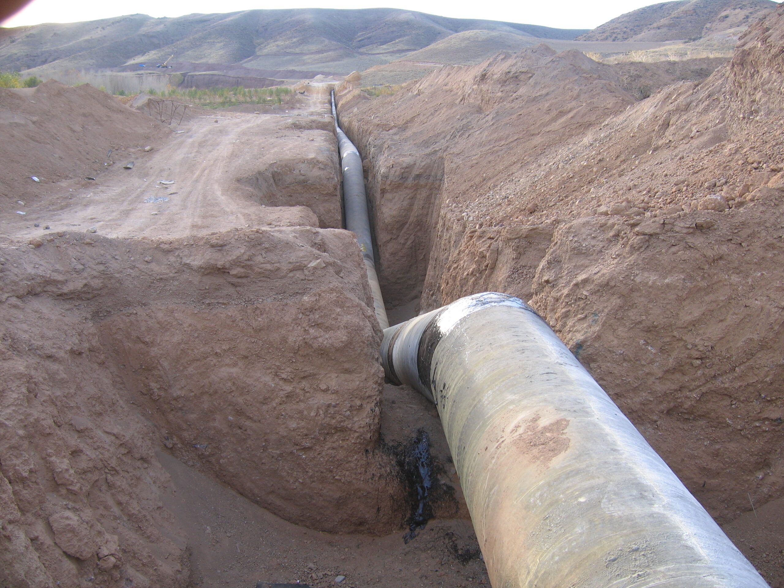 احداث خط لوله فولادی و تأسیسات جانبی از شرق بندر طاهری تا تأسیسات پارس جنوبی